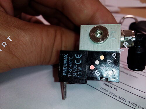 N371.1 Microelectroválvulas para neumática 3/2 cm 90º 24