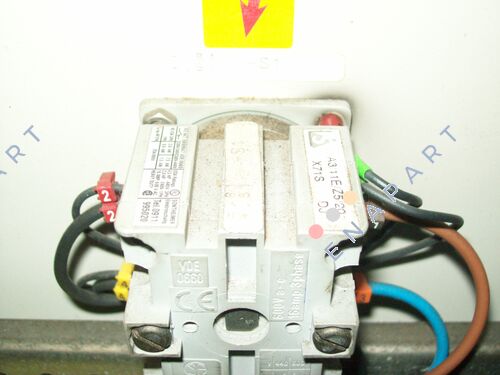 A3/11E /Z5/20/X71S/F804  interruptor de apagado, 3 polos
