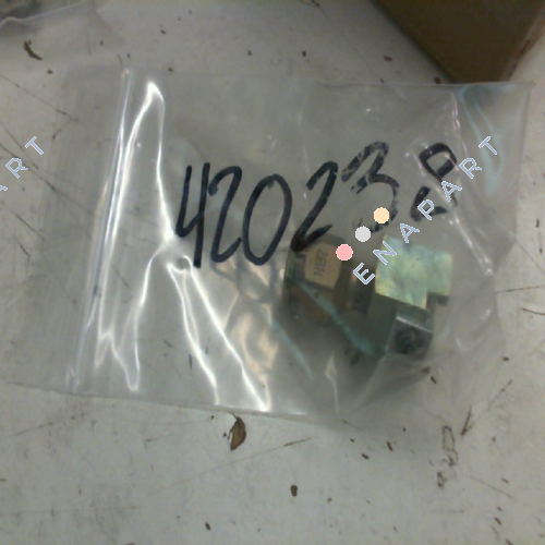 420238 Montaje en forma de botón